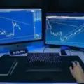 BINARY OPTION TRADING INVESTMENT