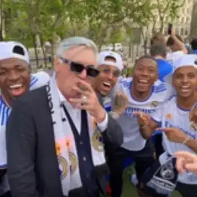 PARIS WINNER ️