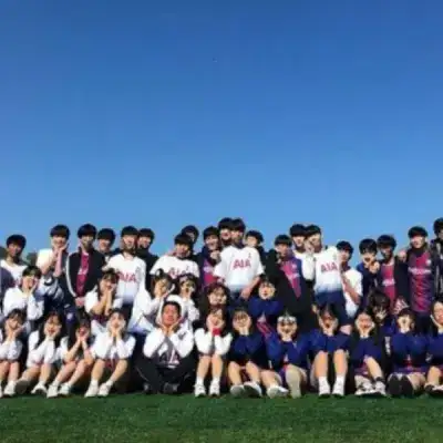 ° รợยค๔ . - ★