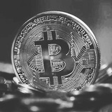 BINARY OPTIONS, BITCOINS AND FOREX TRADING.